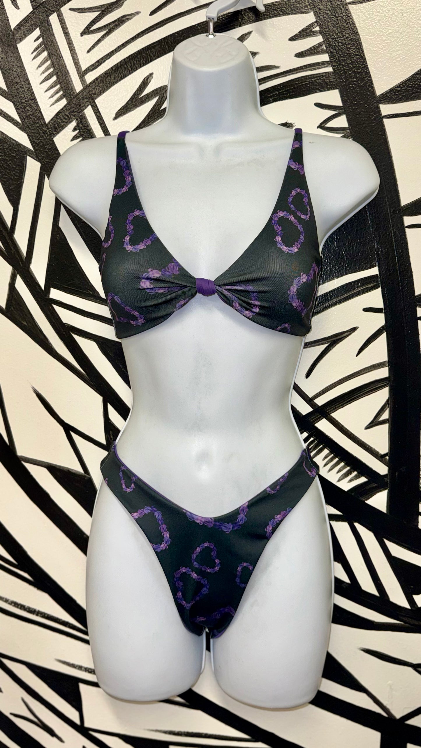 Crown Flower Hearts Knotted Top & High Hip Bottoms Set - XS