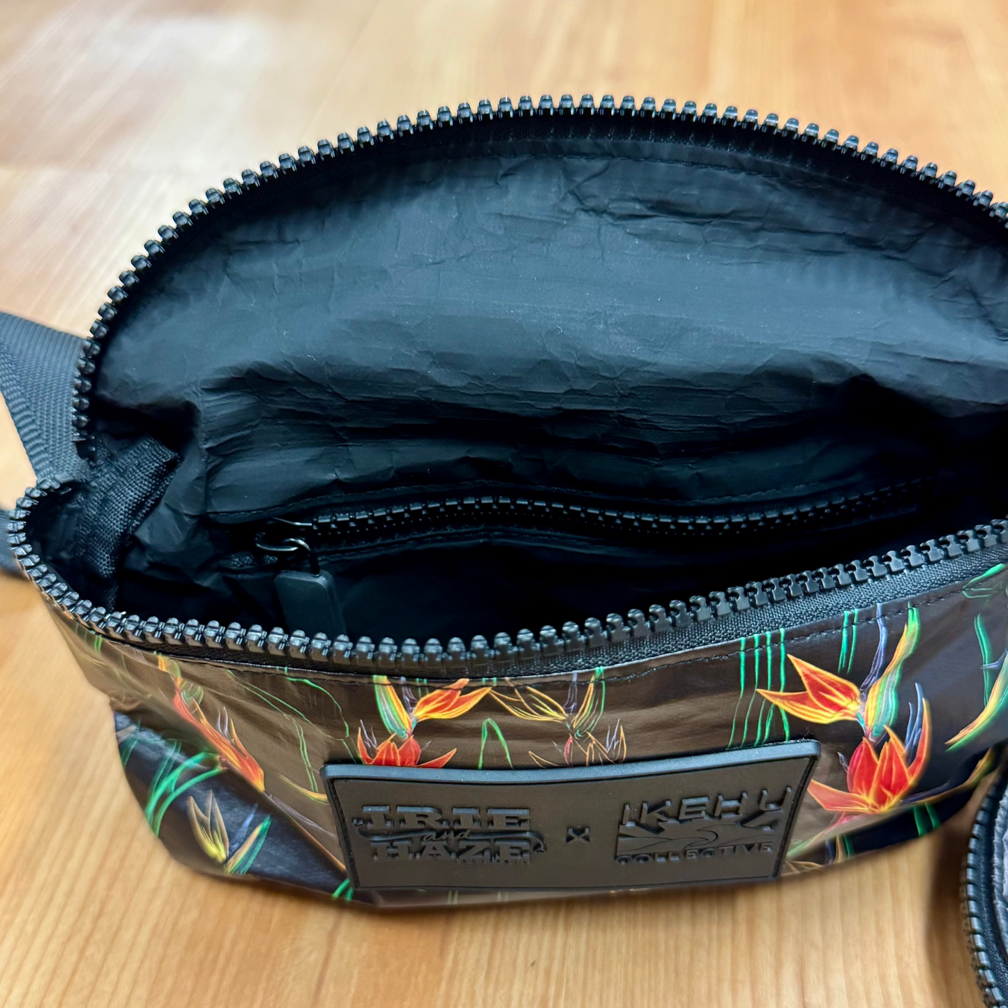 Inside Hip Pack